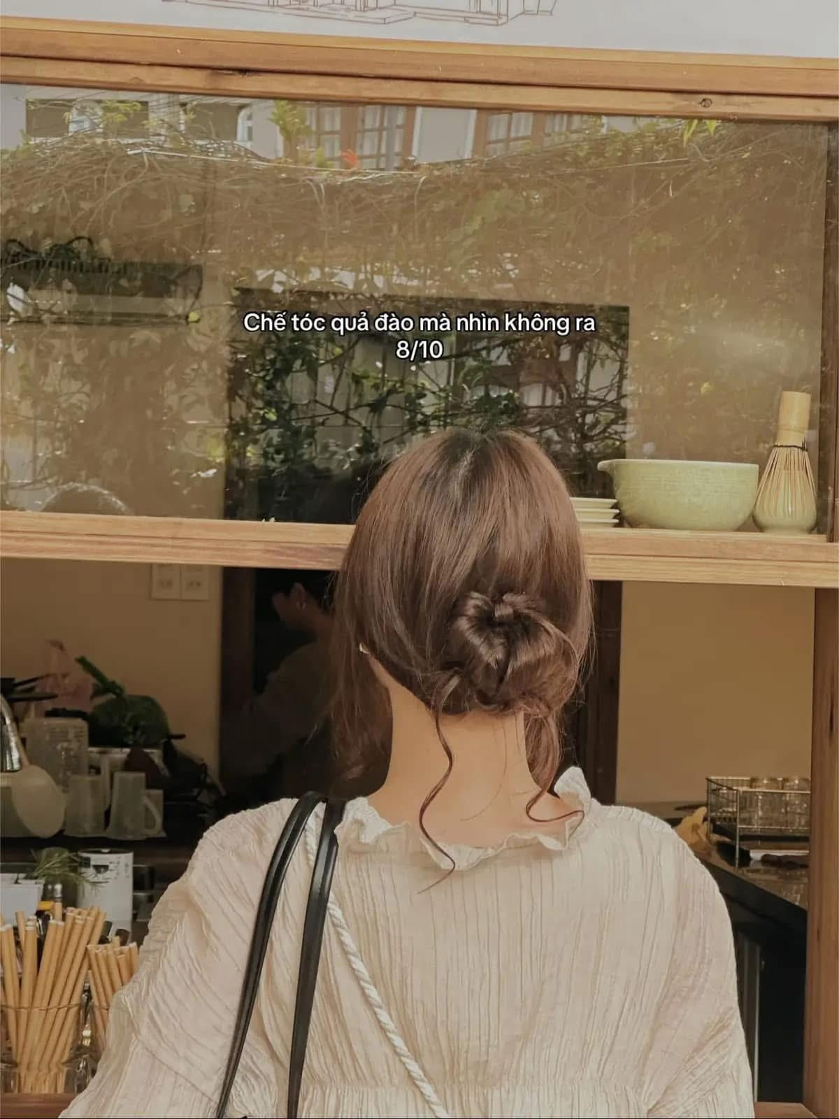 Hiện bài đăng được một fanpage lớn đăng lại thu hút hơn 11.000 lượt yêu thích cùng hàng nghìn bình luận khác nhau. (Ảnh trong bài: Vũ Hàn Yến)