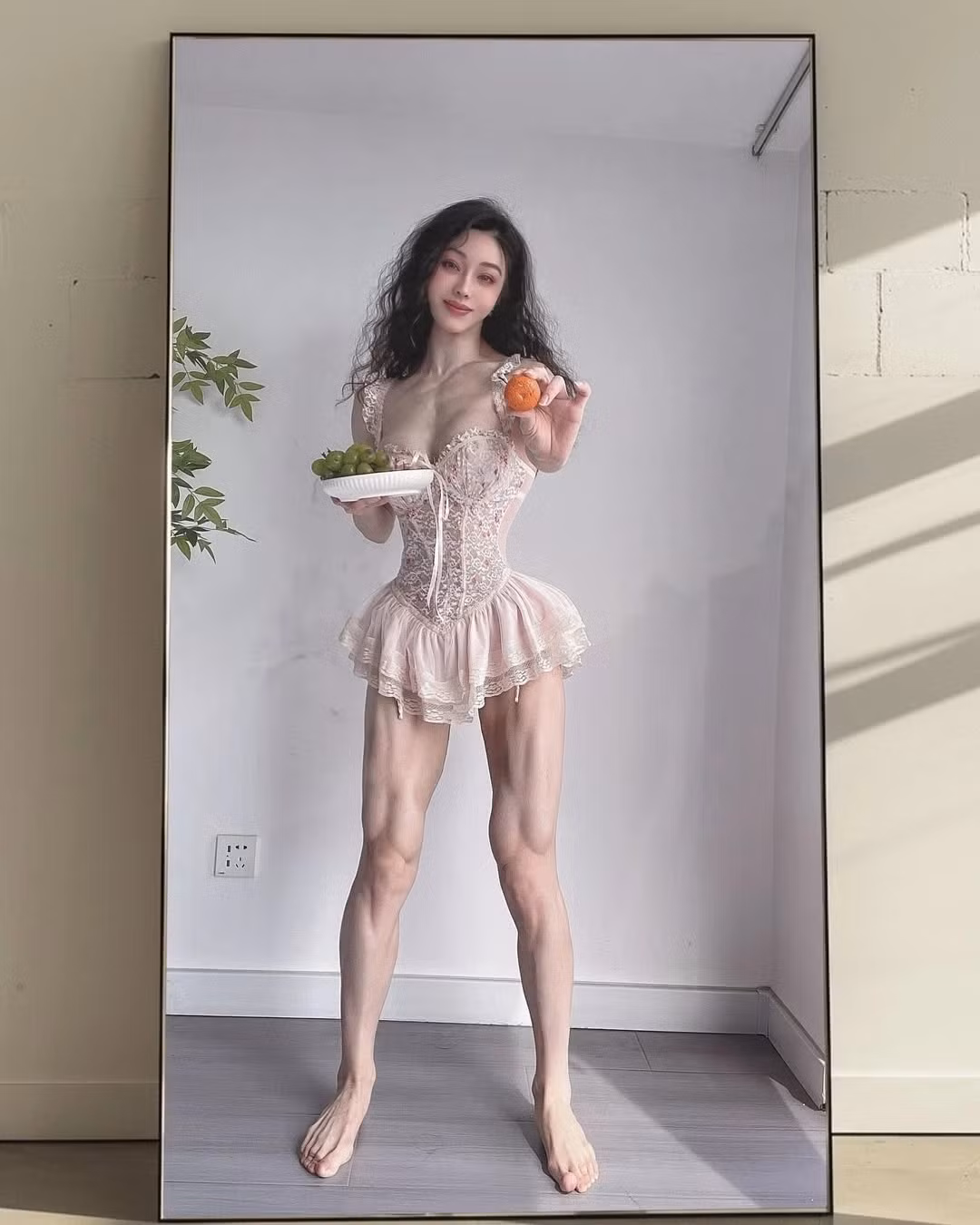 Thậm chí thời điểm đó, cô nàng còn là chủ đề bàn tán của nhiều quan điểm về cái đẹp khắp các diễn đàn mạng xã hội.