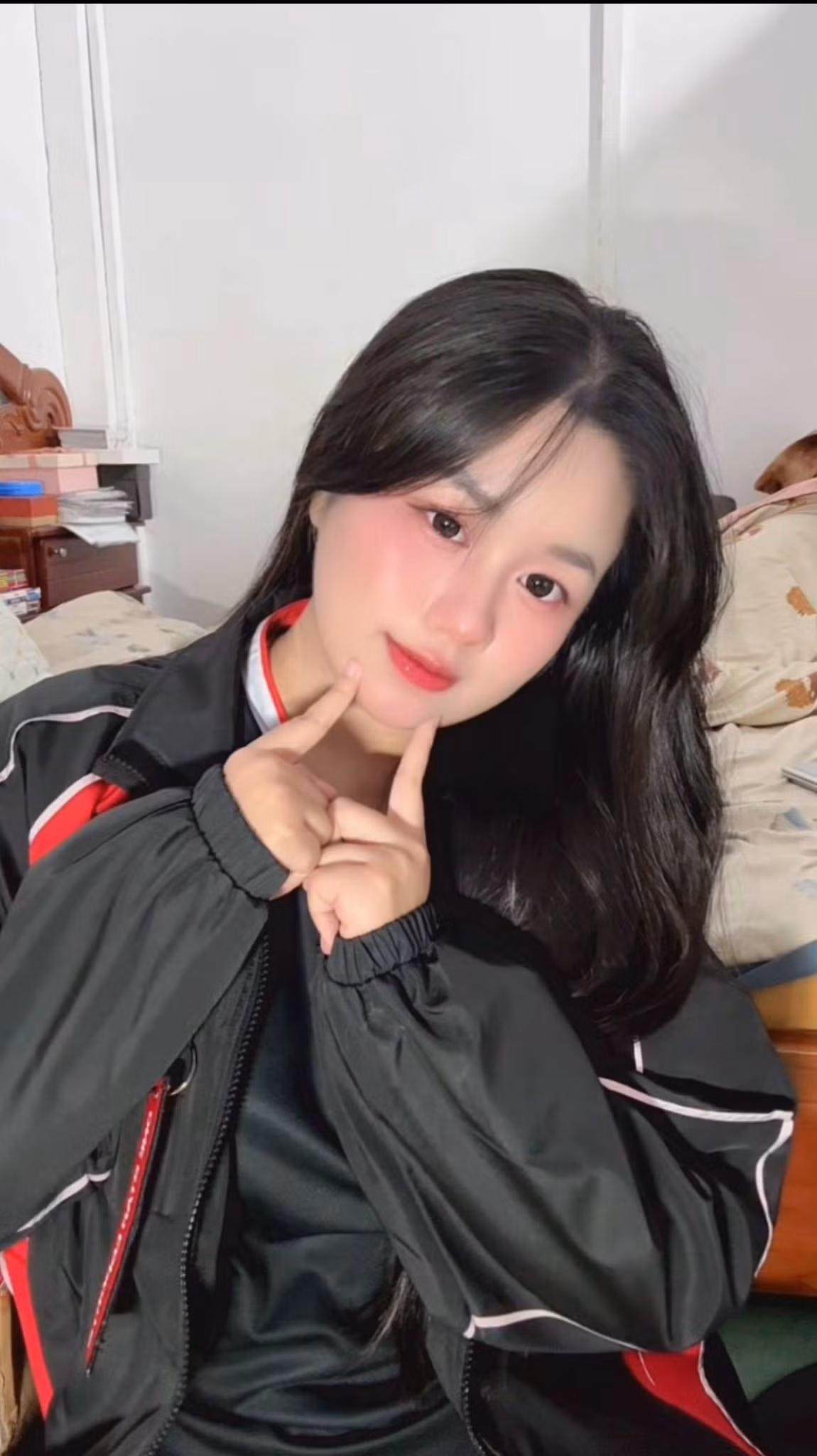 Trái với định kiến về việc chơi game chểnh mảng học hành, Kỳ Duyên là minh chứng cho sự cân bằng hoàn hảo. Cô theo học ngành Tài chính tại trường Đại học Tôn Đức Thắng. (Ảnh: FBNV)