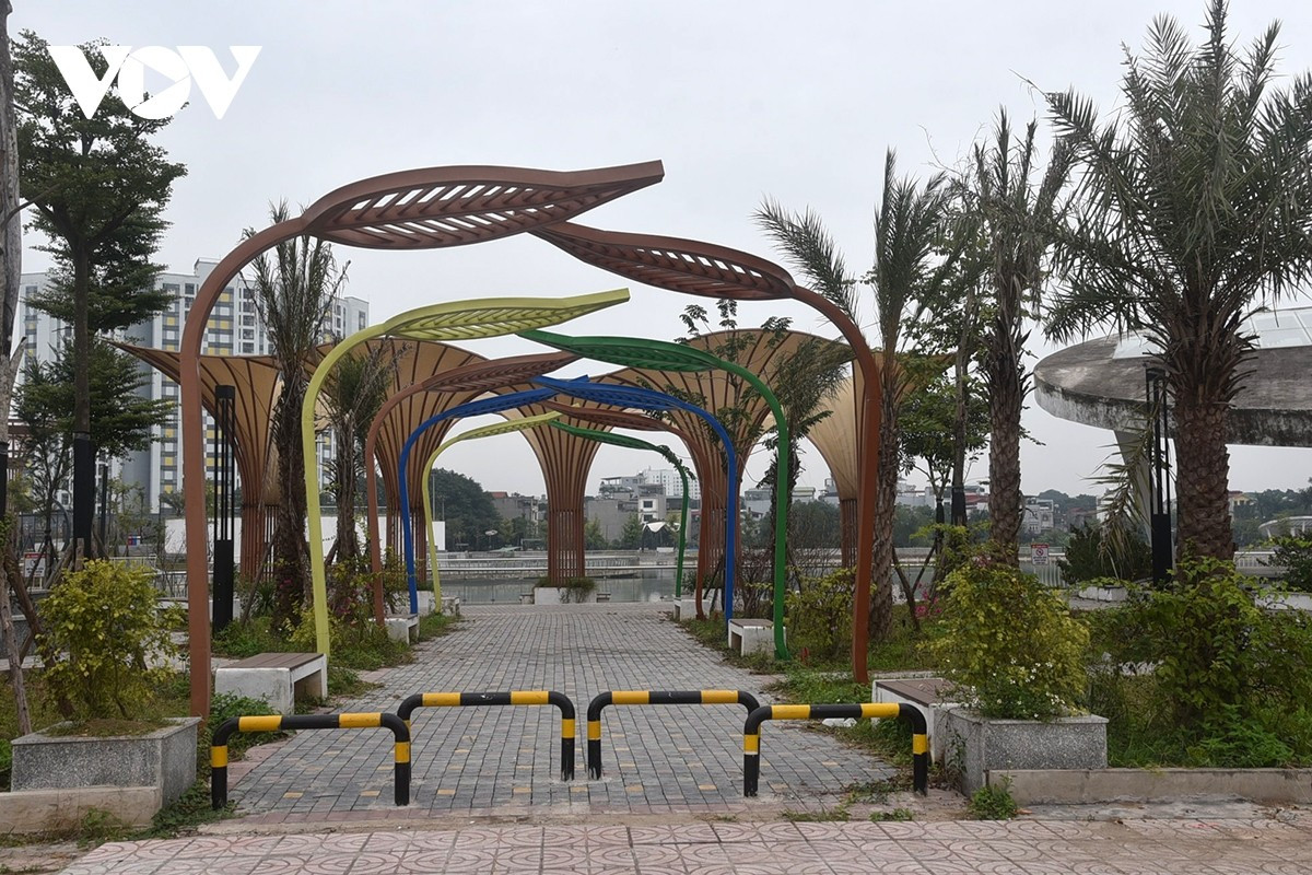 Công viên và hồ điều hòa Thượng Thanh, (phường Bồ Đề, TP Hà Nội) rộng hơn 6 ha, tổng mức đầu tư hơn 170 tỷ đồng.