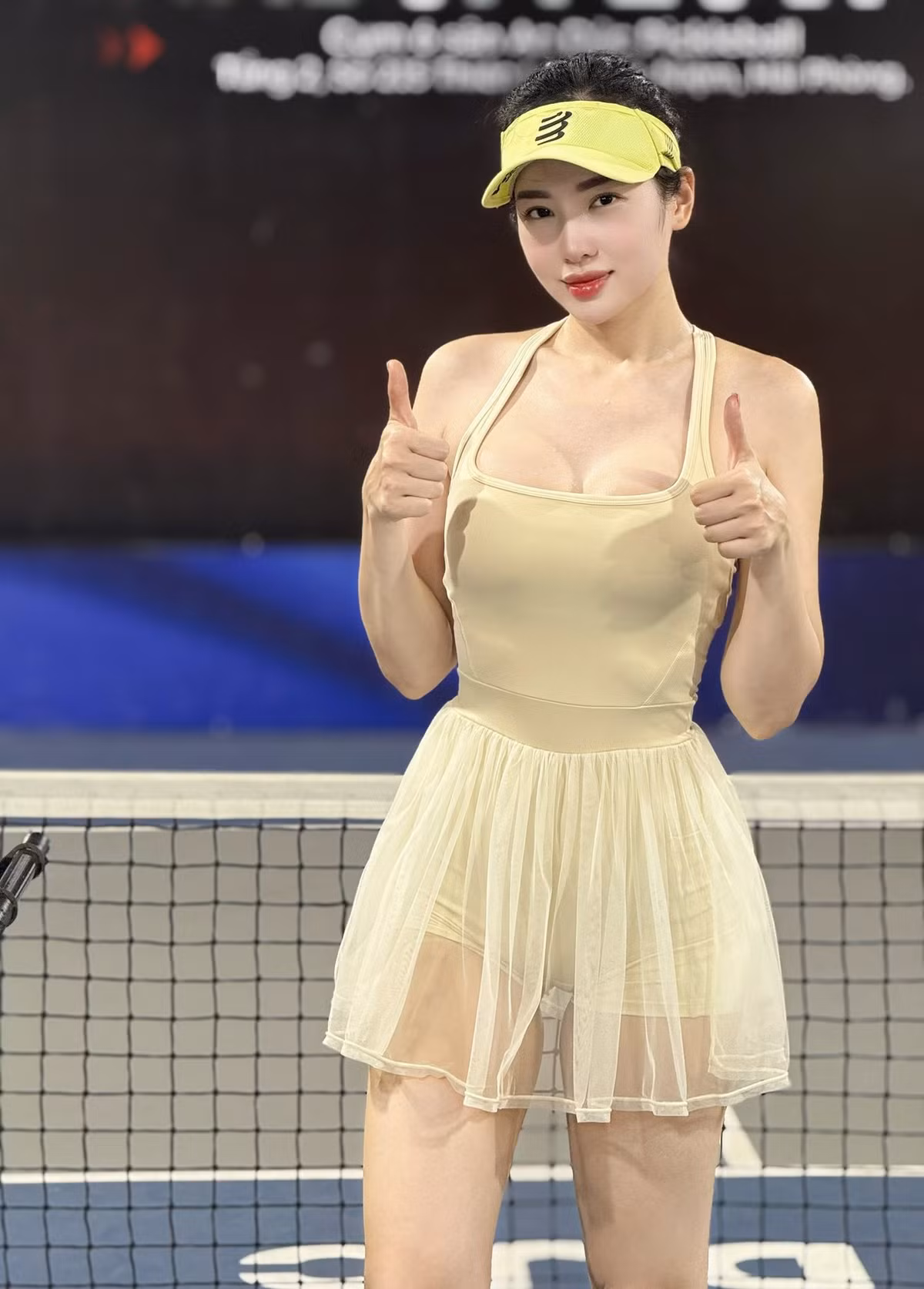 Loan Barbie là nguồn cảm hứng cho nhiều người trẻ về việc cân bằng giữa công việc bận rộn và duy trì tập luyện (bao gồm cả gym và pickleball), chứng minh rằng thể thao không chỉ để khỏe, mà còn để đẹp và tự tin hơn mỗi ngày. (Ảnh: FBNV)