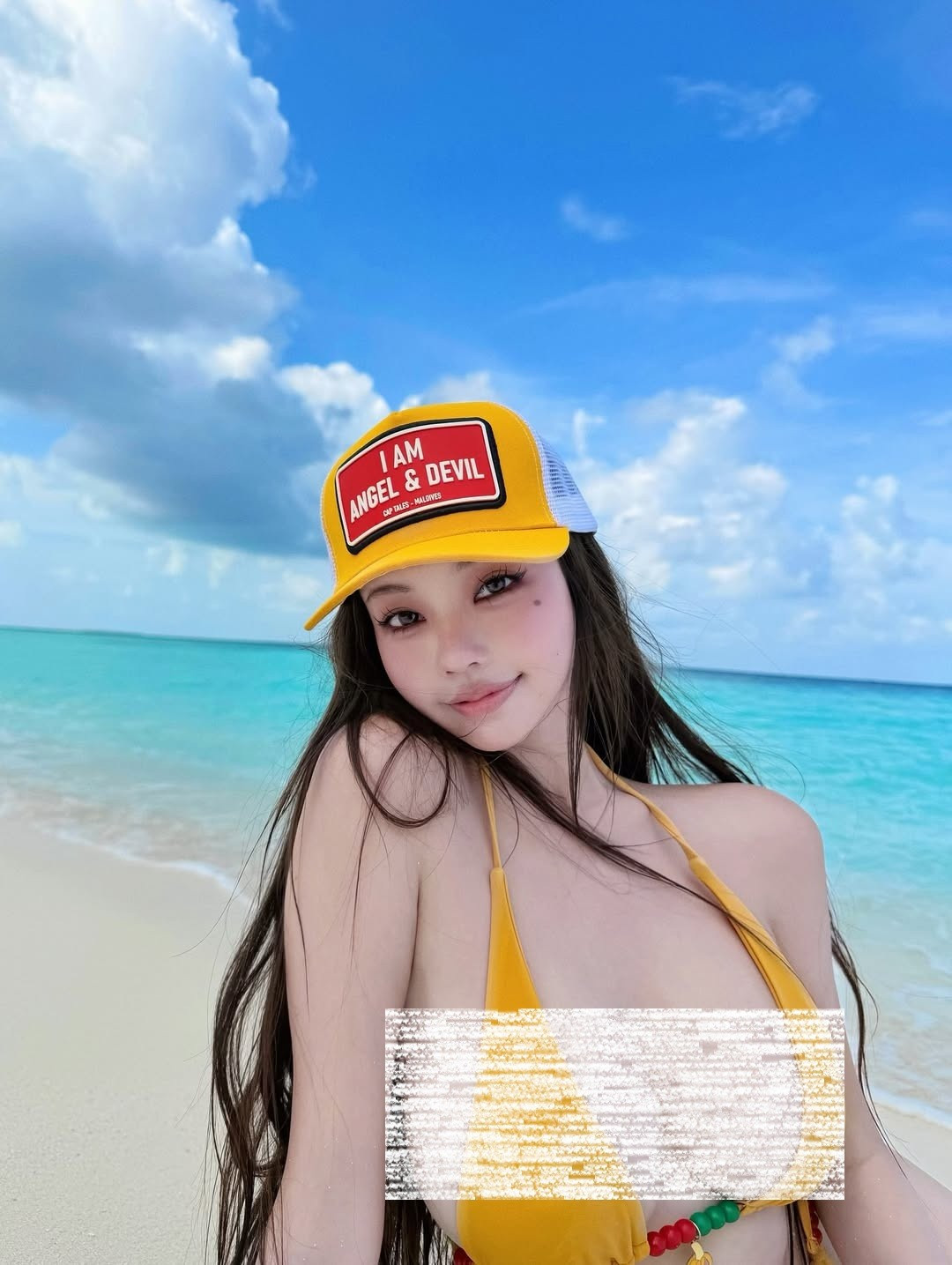 Danh tính của mỹ nhân này nhanh chóng được cộng đồng mạng truy lùng, đó chính là Huang Lin, một hot girl người Trung Quốc với nickname lovvelynnboo. (Ảnh: IG @lovelynnboo)