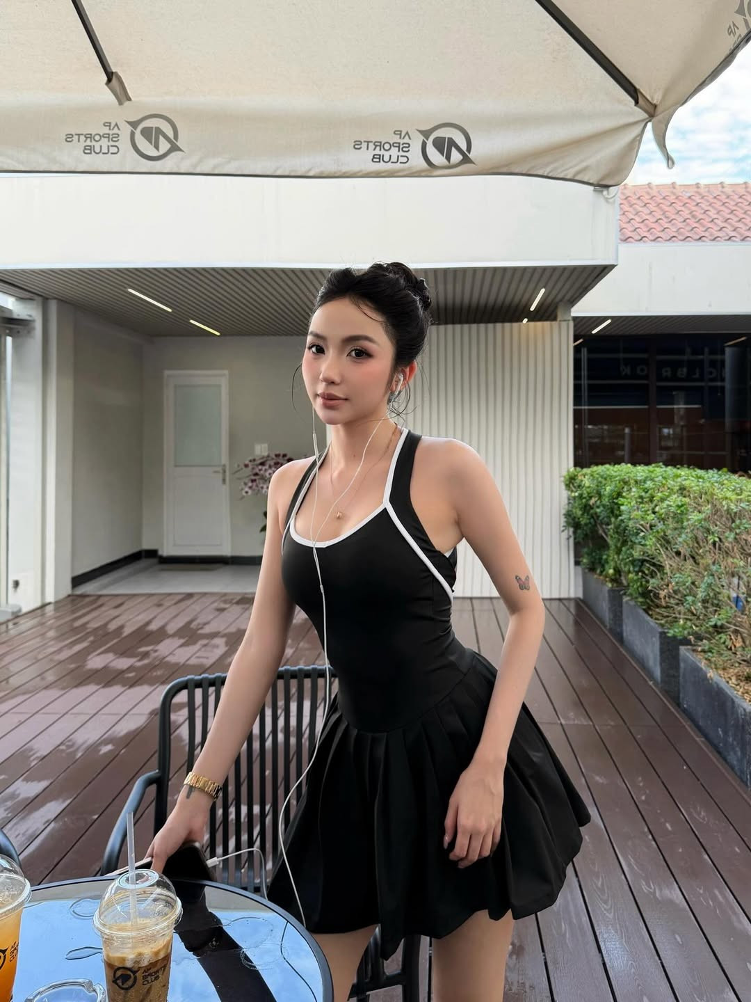 Sở hữu vóc dáng nóng bỏng cùng nhan sắc xinh đẹp, Quỳnh Như hiện thu hút hơn 350.000 người theo dõi trên trang cá nhân Instagram, hơn 1 triệu người theo dõi trên Tiktok. (Ảnh: IGNV)