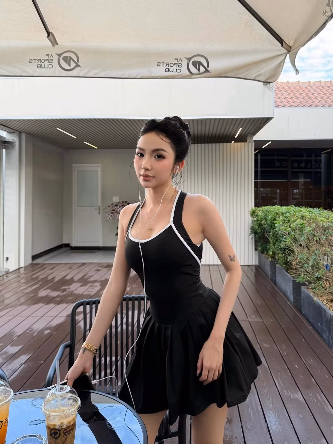 Sở hữu vóc dáng nóng bỏng cùng nhan sắc xinh đẹp, Quỳnh Như hiện thu hút hơn 350.000 người theo dõi trên trang cá nhân Instagram, hơn 1 triệu người theo dõi trên Tiktok. (Ảnh: IGNV)