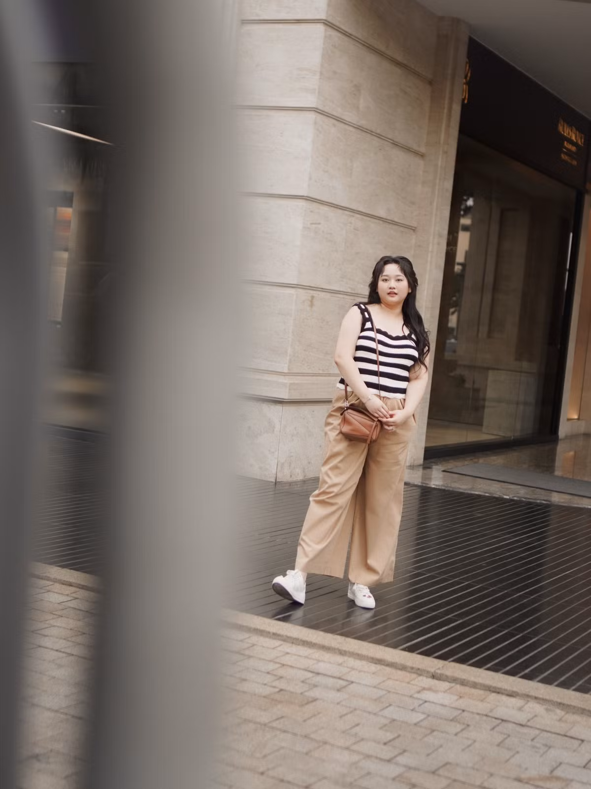 Từng là "nàng thơ màn ảnh", Trúc Anh từng tiết lộ gặp vấn đề sức khỏe nghiêm trọng, bao gồm gai cột sống, thoái hóa khớp, khiến cô tăng từ 8kg lên tới 30kg so với thời đóng "Mắt Biếc", cán mức 80kg.