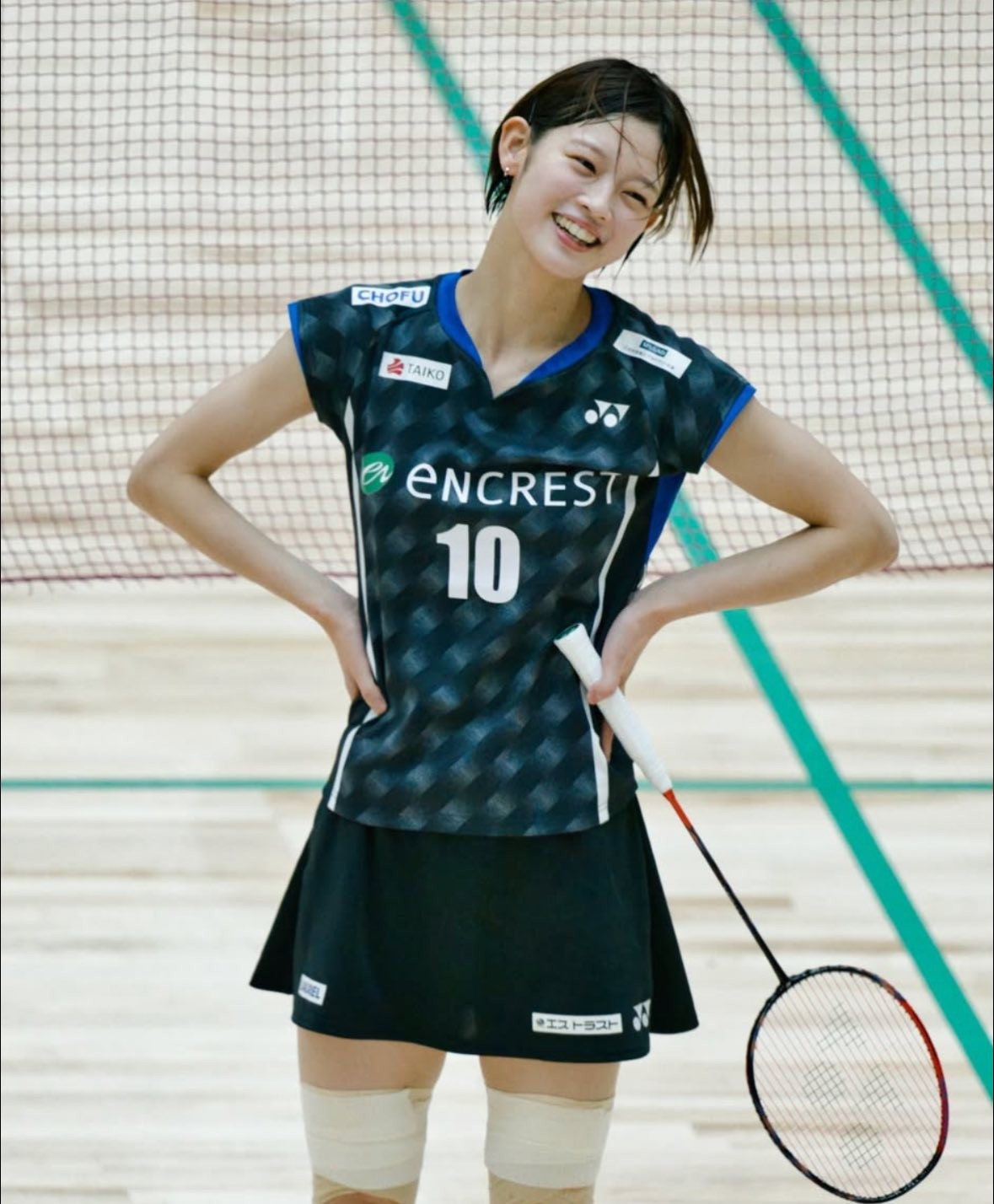 Maya Taguchi gần đây thu hút sự chú ý cực lớn khi bắt đầu đánh cặp ở nội dung Đôi nam nữ (XD) với siêu sao Yuta Watanabe – người từng giành huy chương Olympic. Cặp đôi này đã nhanh chóng giành được danh hiệu BWF World Tour đầu tiên tại giải Malaysia Super 100 năm 2025. (Ảnh: Tổng hợp)