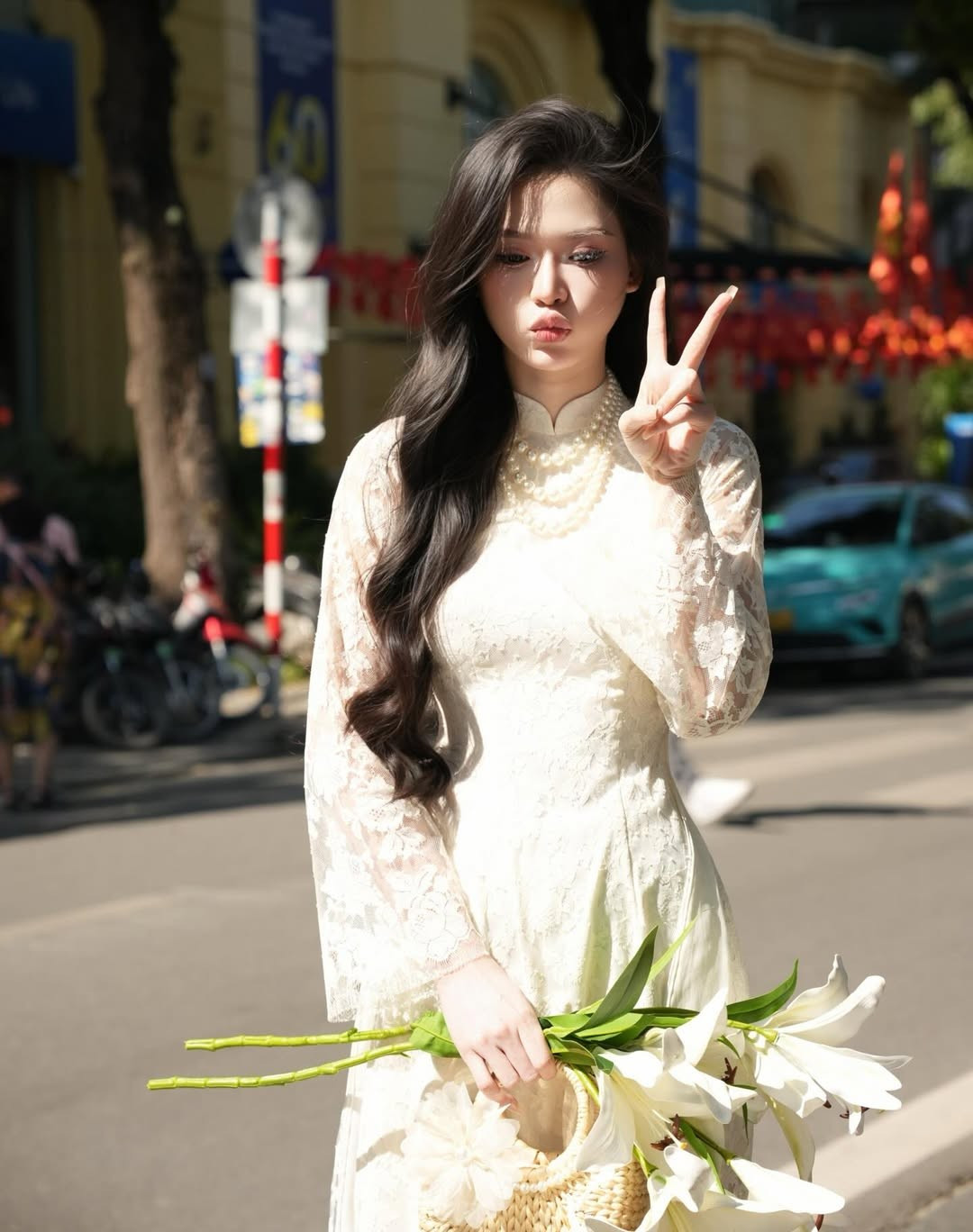 Sau khi tốt nghiệp loại Giỏi chuyên ngành Báo chí, Hà Thu đã nhận được học bổng và theo đuổi chương trình Thạc sĩ chuyên ngành Marketing tại ĐH RMIT (Melbourne, Úc). (Ảnh: IGNV)