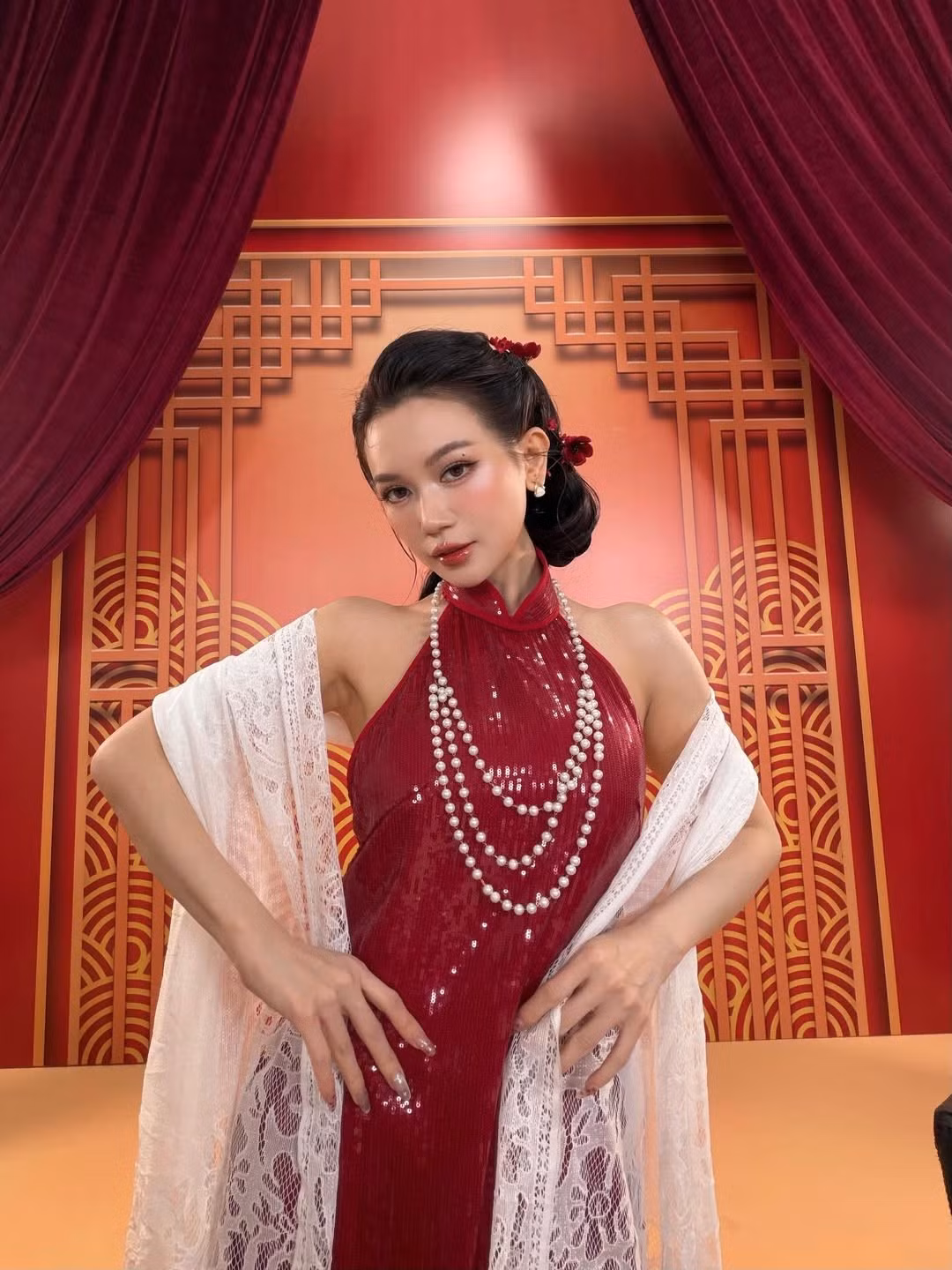 Những năm gần đây, cô tập trung phát triển sự nghiệp kinh doanh, làm KOL về làm đẹp và yoga, ít hoạt động showbiz hơn trước. Thỉnh thoảng Sĩ Thanh vẫn xuất hiện ở một số sự kiện. (Ảnh: IGNV)