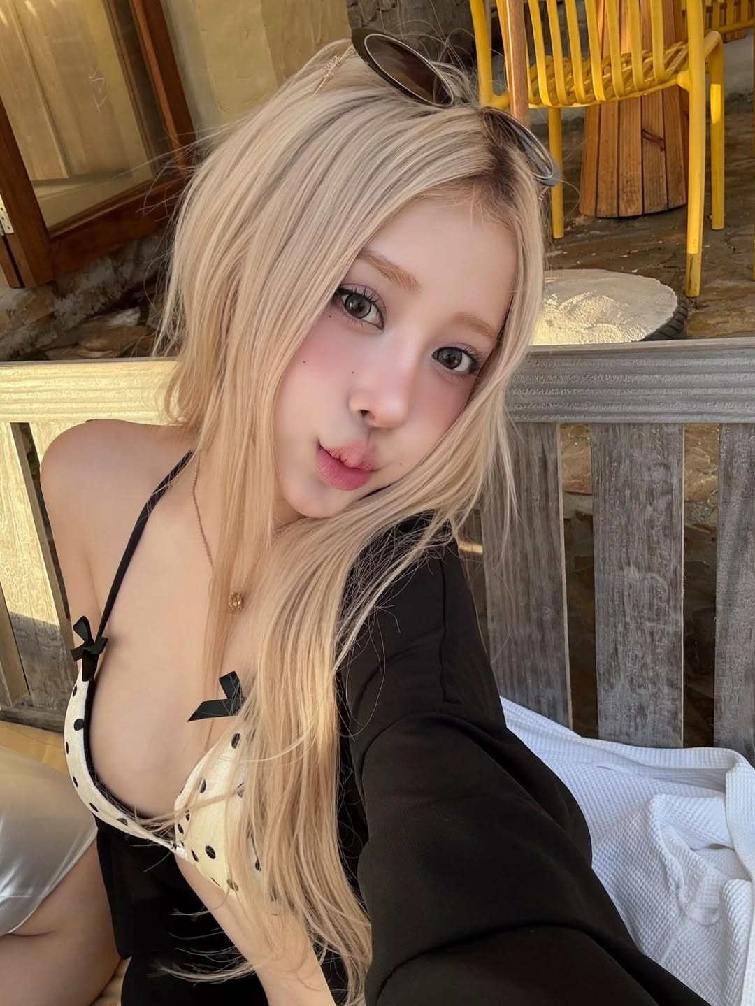 Với phong cách chụp ảnh chuyên nghiệp và thần thái tự tin, Huyền Diệu thu thút mọi ánh nhìn trong từng khoảnh khắc. (Ảnh: IGNV)