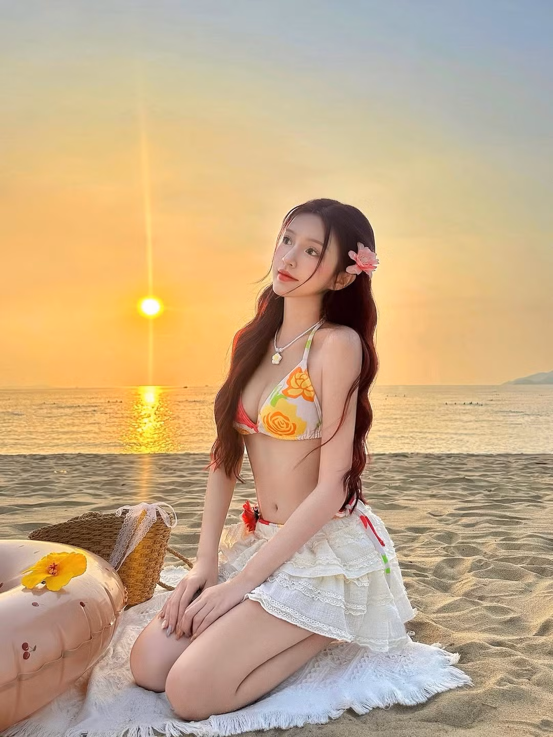 Mai Mỹ Uyên, cái tên không còn xa lạ với giới trẻ Sài thành, luôn biết cách "đốn tim" người hâm mộ bằng nhan sắc ngọt ngào và phong cách cuốn hút. (Ảnh: IGNV)