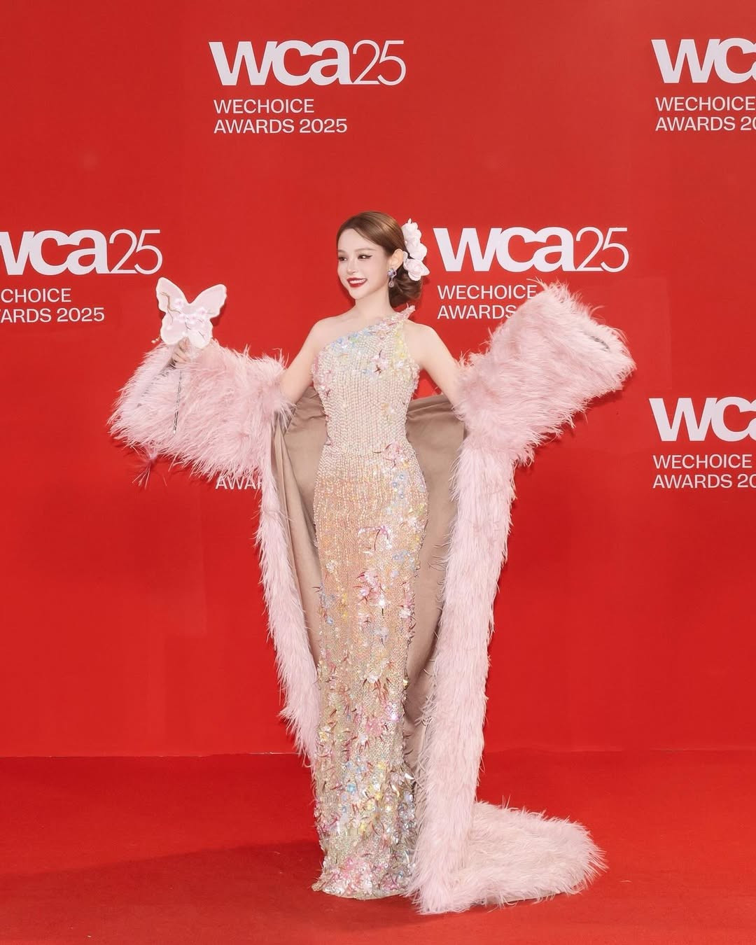 Thời gian gần đây, tên tuổi Huyền Baby phủ sóng mạnh mẽ trở lại sau khi tham gia chương trình "Chị đẹp đạp gió". Cuộc sống xa hoa và sang chảnh của cô nàng cũng được nhiều người quan tâm, bày tỏ sự ngưỡng mộ. (Ảnh: IGNV)