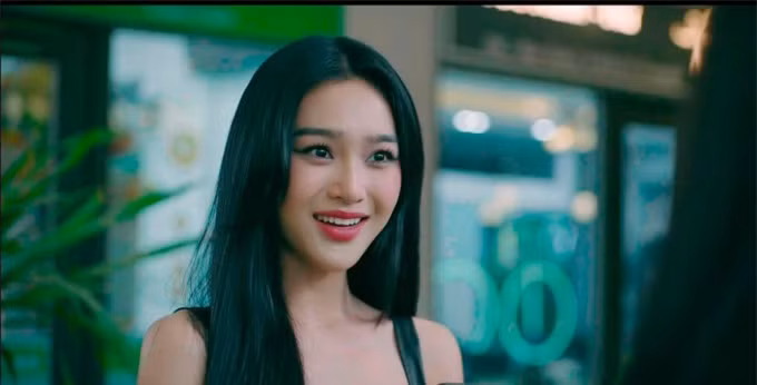 Bất ngờ đôi mắt "hồ ly" của tiểu tam là hiệu ứng makeup ảnh 1