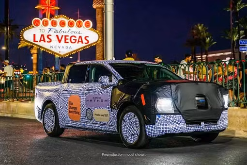 Xe bán tại điện dưới 30.000 USD của Ford chưa mở bán đã "cháy hàng"