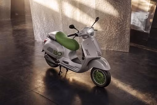 [GALLERY] Vespa Edizione Ottantesimo về Việt Nam giá bán tới 372 triệu đồng