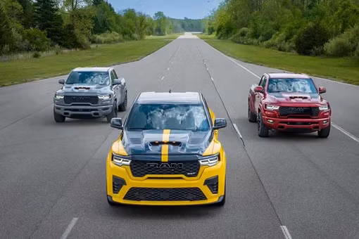 [GALLERY] Ram 1500 Rumble Bee vừa mở bán đã "cháy hàng" chỉ trong 90 phút