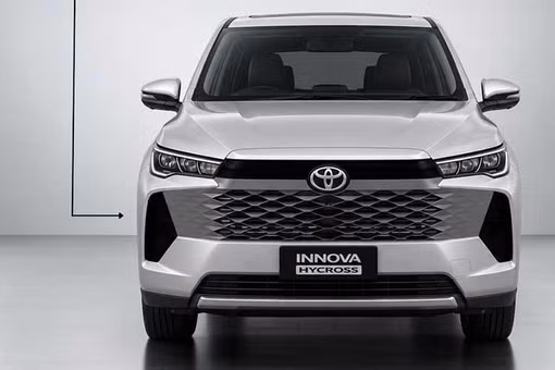 [GALLERY] Toyota Innova 2027 lộ diện, đầu xe "ngầu" hơn phong cách Hilux mới