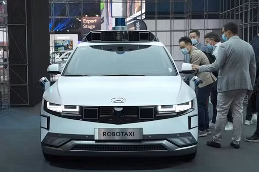 Hyundai hé lộ chiến lược mới - robotaxi, giá pin rẻ hơn 30%