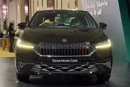 Chi tiết Skoda Slavia 2026 - sedan giá rẻ "xịn sò" hơn cả xe sang