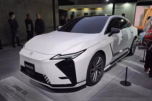 [GALLERY] Lexus ES 2026 chốt lịch ra mắt Việt Nam, dự kiến từ 2,36 tỷ đồng