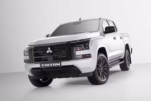 Mitsubishi Triton 4WD AT Premium ra mắt Việt Nam, giá 783 triệu đồng