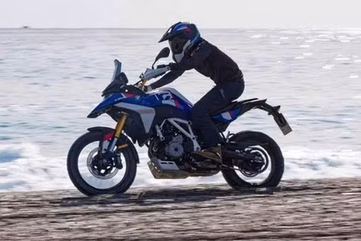 BMW Motorrad hé lộ streetfighter giá rẻ F450 R ra mắt tháng 10/2026