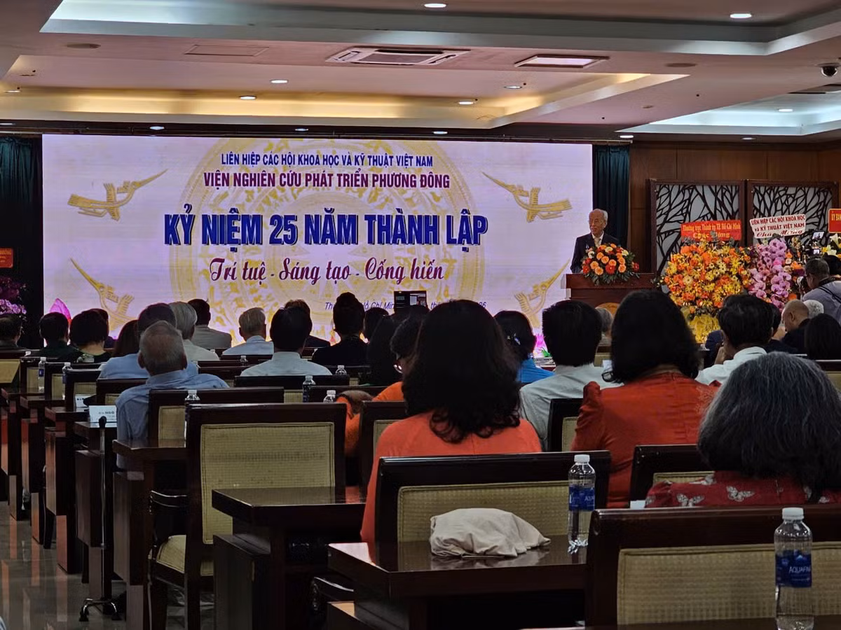 25-nam1.jpg