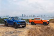 Tận thấy Ford Ranger Raptor 2026 máy xăng tại Việt Nam, hơn 1,4 tỷ đồng