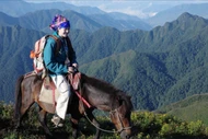 Cưỡi ngựa giữa biển mây Tà Chì Nhù, trải nghiệm độc đáo của Tây Bắc