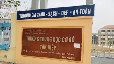 Đường vào Trường THCS Tân Hiệp: Gói xây lắp về tay Navico