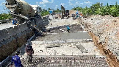 Thông tin về việc kiểm tra thi công nâng cấp tuyến Cao Lãnh - Lộ Tẻ