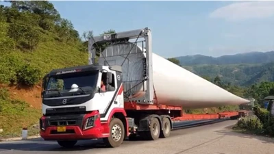 Siết chặt vận chuyển hàng siêu trọng trên đường bộ