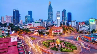Cải cách thể chế- nền móng vững chắc cho tăng trưởng dài hạn