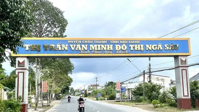 Hậu Giang: Ai trúng gói thầu nâng cấp đường Ngã Sáu?