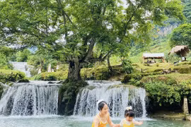 Suối Bản Mòn – tọa độ giải nhiệt hấp dẫn giữa Mộc Châu