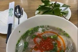Tô phở 346.000 đồng ở sân bay Cam Ranh bán đúng giá nhưng vẫn gây tranh cãi?