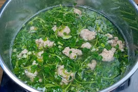 Loại rau ít ai để ý lại giàu dinh dưỡng hơn cả sữa bò