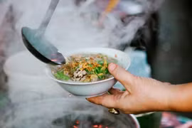 Việt Nam lọt top điểm đến mùa đông lý tưởng cho du khách yêu ẩm thực