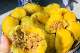 Món bánh đặc sản Hưng Yên vàng óng, mềm dẻo níu chân thực khách