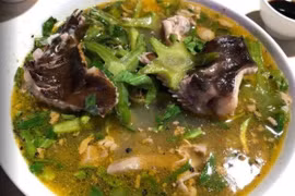 Canh xương rồng cá đuối – Vị thanh mát xứ gió Lào cát trắng