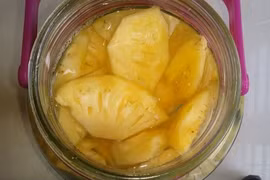 Tự tay ngâm rượu trái cây mùa hè, lợi đủ đường