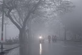 Trời nồm ẩm khó chịu, chăm sóc cơ thể thế nào cho đúng?