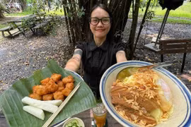 Vì sao quán xôi giữa 'rừng' ở Thảo Điền thành tọa độ check-in của giới trẻ?