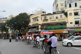 Điện hóa xích lô du lịch Hà Nội có mất đi một 'hồn phố'?