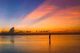 Săn bình minh trên biển vô cực, “gương trời” ở Hưng Yên