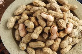 Cách luộc lạc chuẩn đầu bếp, bở thơm, căng mọng, ăn là mê