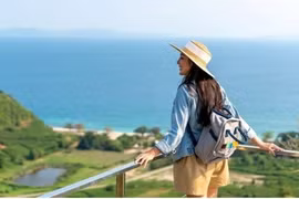 Du lịch solo lên ngôi, cần chuẩn bị gì để chuyến đi an toàn, trọn vẹn?