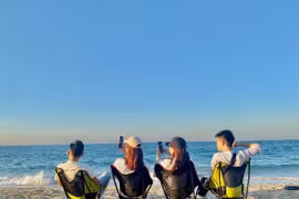 Biển Hàm Rồng “tọa độ chill” lý tưởng cho mùa hè ở Huế