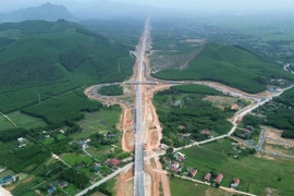 Sắp thông toàn tuyến cao tốc Bắc - Nam từ Cao Bằng đến Cà Mau