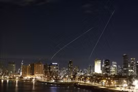 Việt Nam dừng, không tổ chức du lịch đến những vùng chiến sự