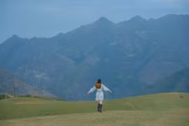 Check-in thảo nguyên Tà Xùa “Thụy Sĩ thu nhỏ” giữa núi rừng